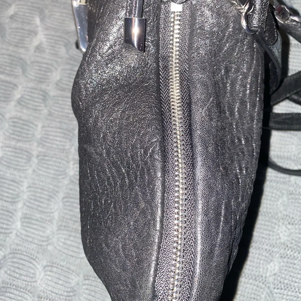 Vince camuto blk purse - Picture 6 of 17